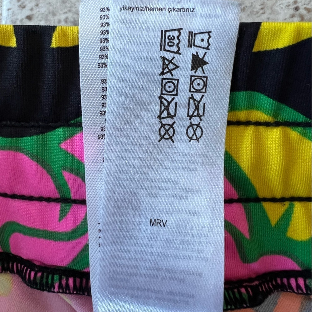Zumba Dance Tribe Capri Harem Drawstring Colorful Print Dance Pants, Small Spicy - Picture 10 of 12